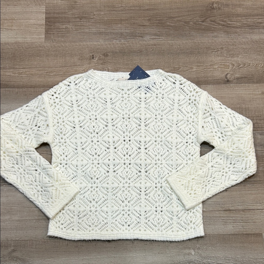 Universal Thread (Target) Cream Knit Sweater Brand New with Tags, size Medium